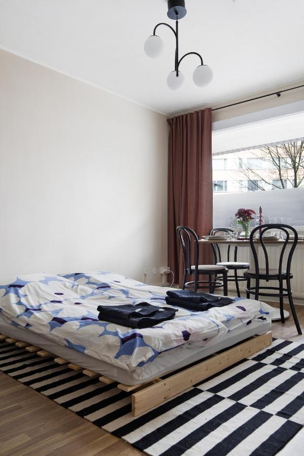 Trendy Nordic Studio By Tram Stop Helsingfors Exteriör bild